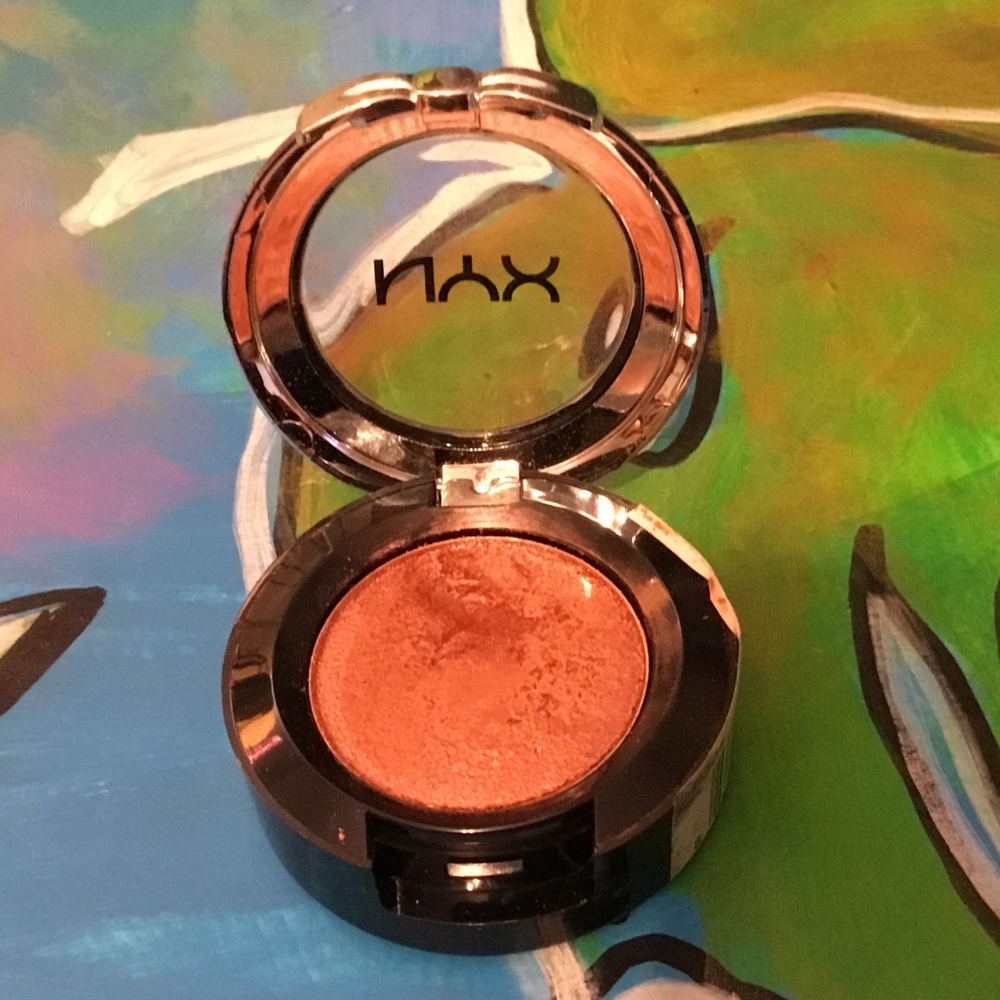 NYX eyeshadow single FIREBALL